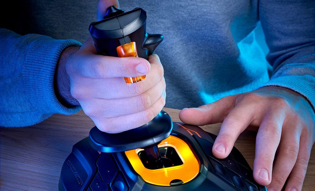 Joystick Thrustmaster T.16000M - 16 botões, 4 eixos, tecnologia H.E.A.R.T - Preto (Imagem 1)